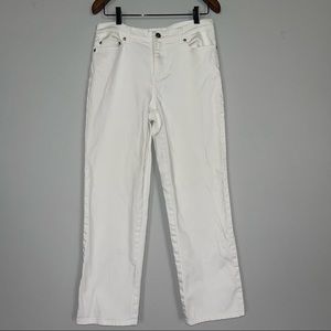 Style & CO white high rise boot cut jeans 6 P